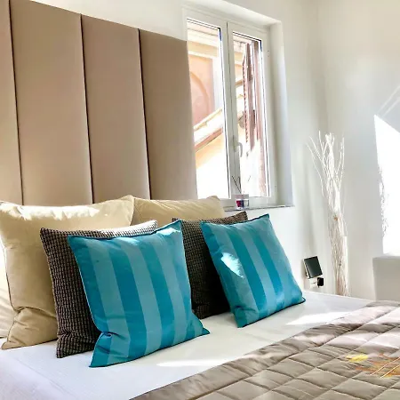 Heart Palace Fontana Di Trevi Апартаменты