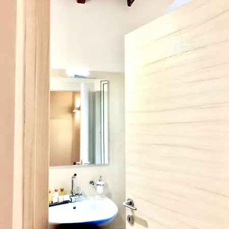 Heart Palace Fontana Di Trevi Апартаменты Рим